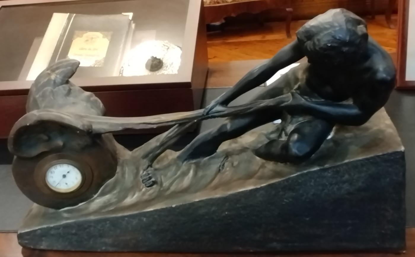 ESCULTURA RELOJ - QUE NO SE ESCAPE EL TIEMPO