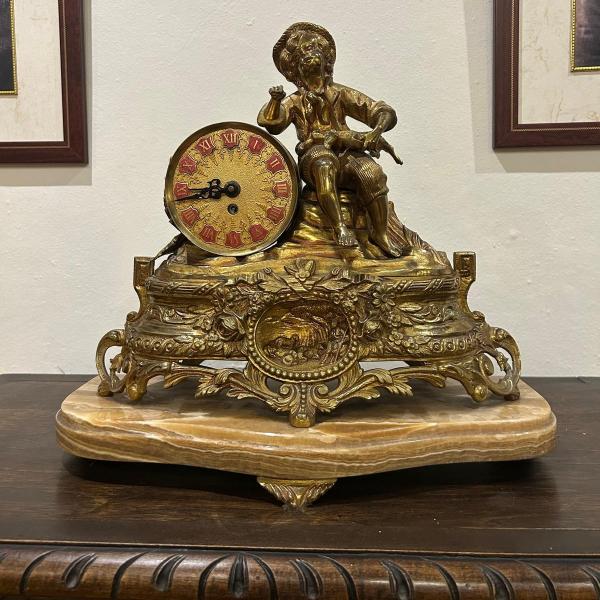 RELOJ MESA NIÑO — Desconocido