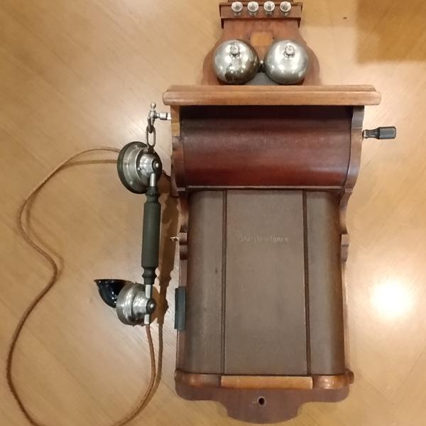 TELÉFONO DE PARED — Emil Mollers Telefonfabrik